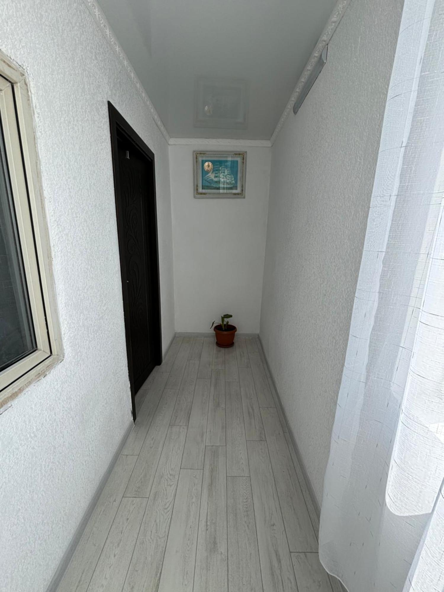 Hostel,Halal Хостел,Халал Tokmok ภายนอก รูปภาพ
