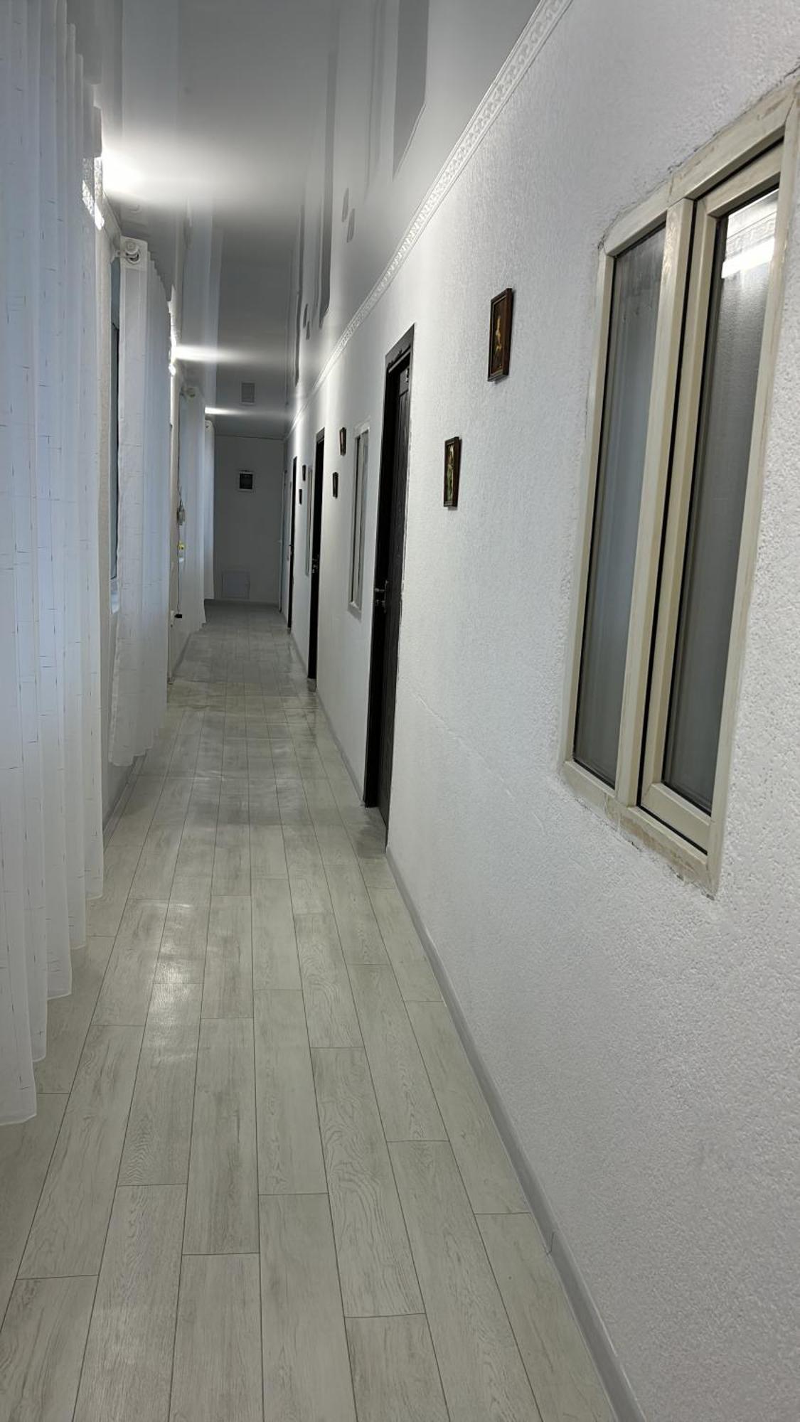 Hostel,Halal Хостел,Халал Tokmok ภายนอก รูปภาพ